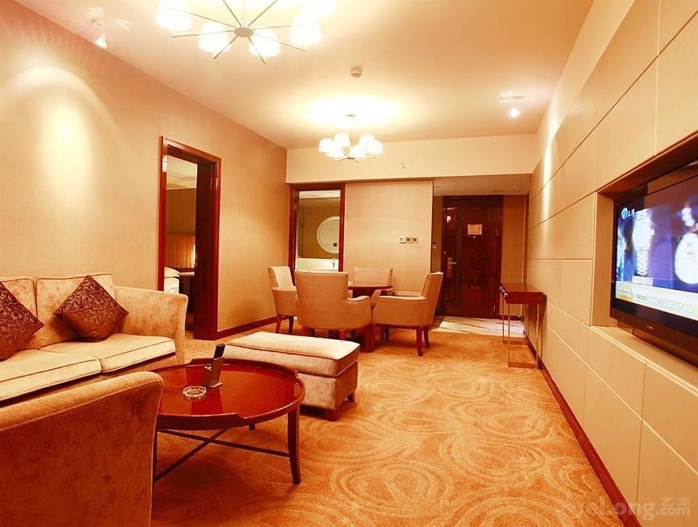 Hotel Fortune Шуньдэ Экстерьер фото